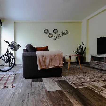 Mateus House - Center Porto Da Cruz