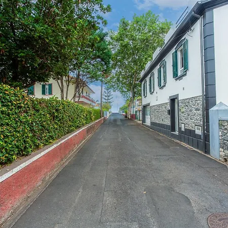 Mateus House - Center *