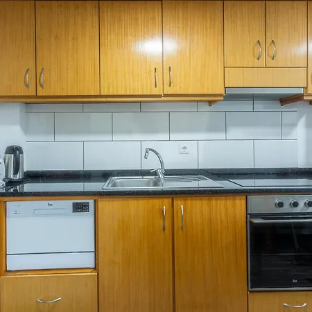 Mateus House - Center * Порту-да-Круш