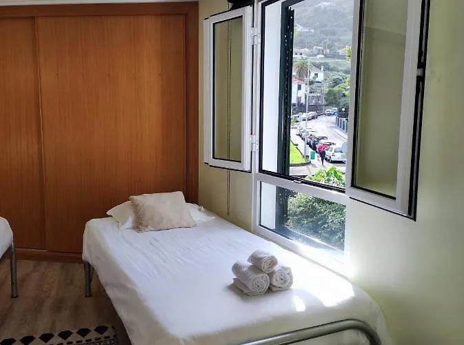 Mateus House - Center Porto Da Cruz