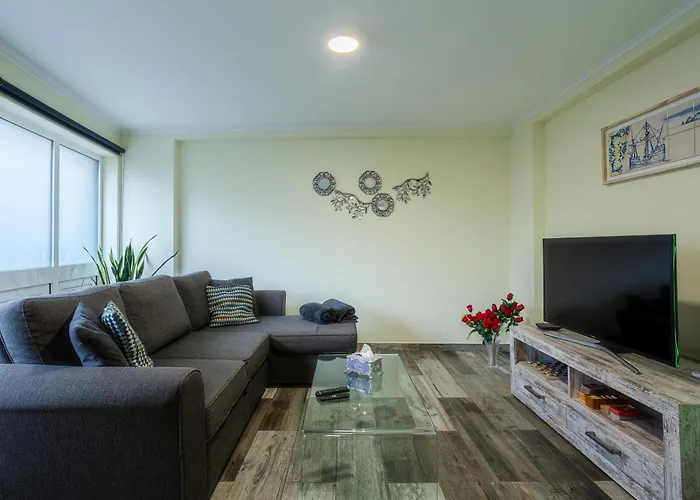 Mateus House - Center *