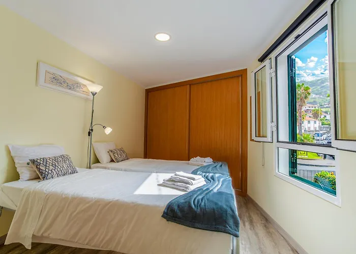 Mateus House - Center