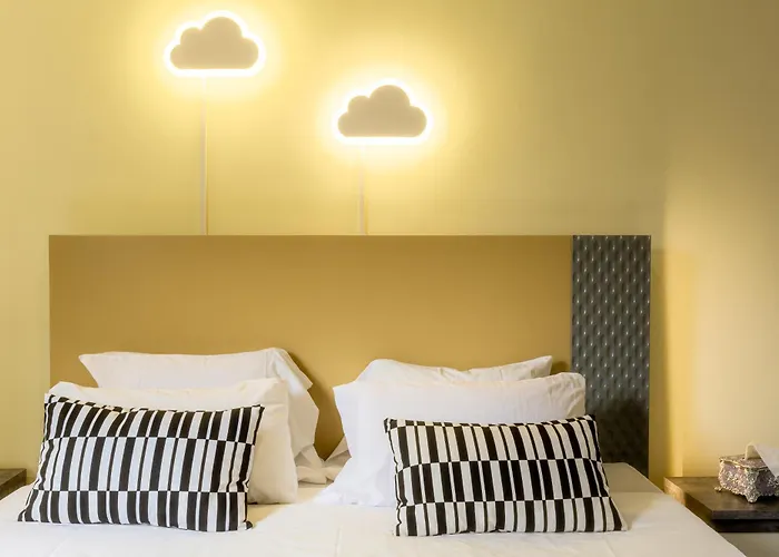 Mateus House - Center Porto Da Cruz